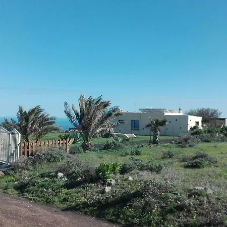 Alojamento de Acomodação e Pequeno-almoço Finca Nada Mas B&B